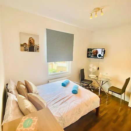 One Bed Studio Flat In Central London Apartment Екстериор снимка