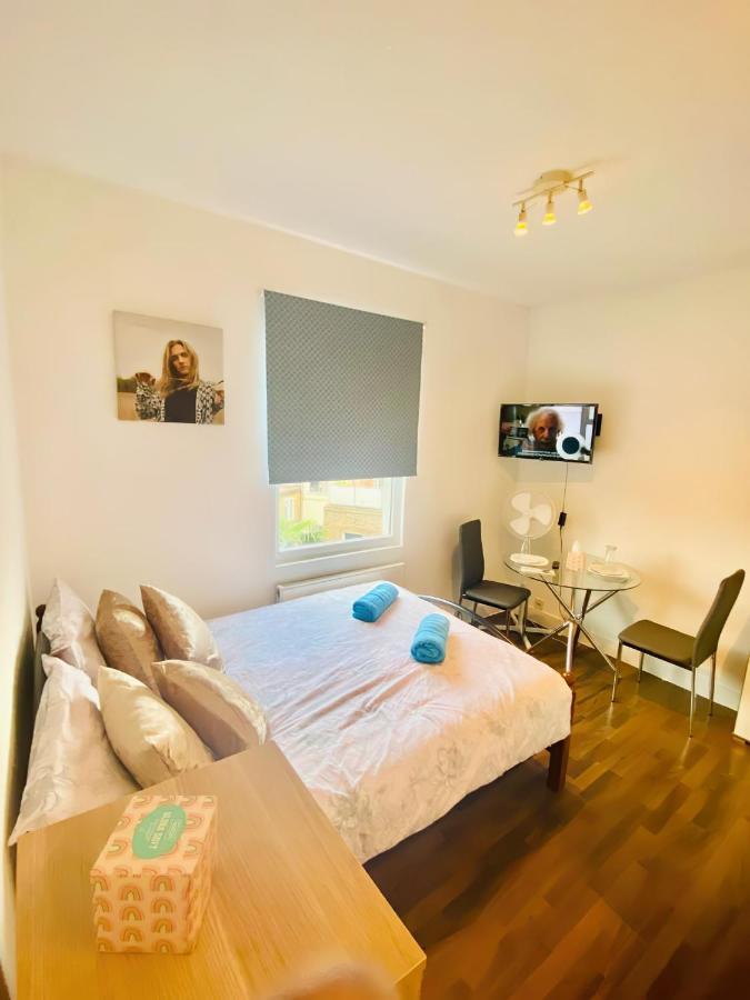 One Bed Studio Flat In Central London Apartment Екстериор снимка